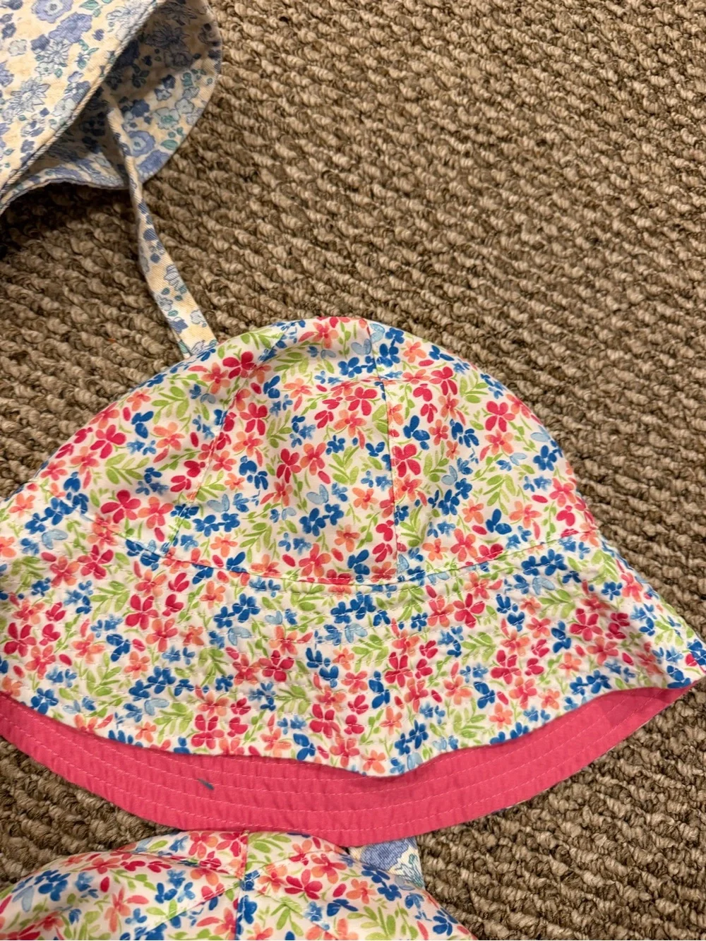 New Kids Floral Sun Hats (3) Reversible Pink Floral Fits Sizes Infant - 5T